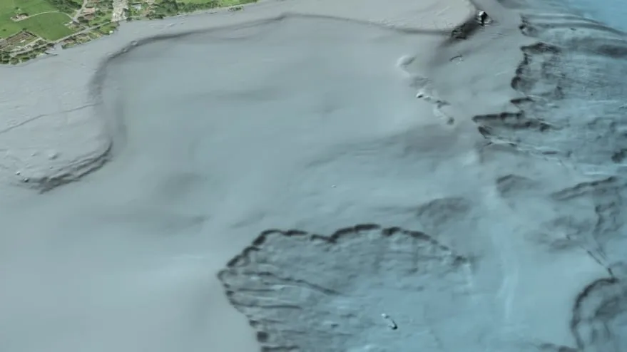 Seegrund mit dem Wrack der Portland (unten), 3D-Ansicht aus Seegrunddaten. Daten: © swisstopo